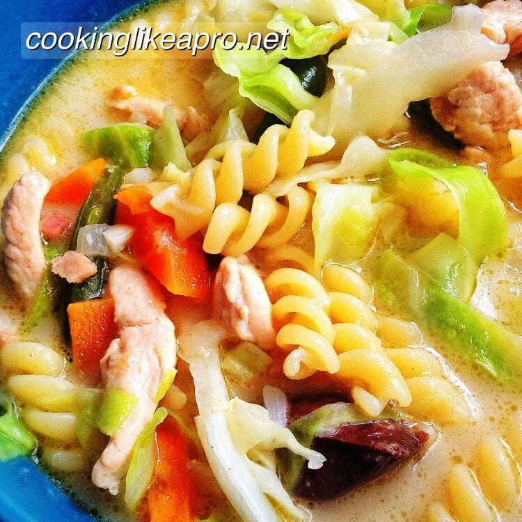 Chicken Macaroni Soup Recipe